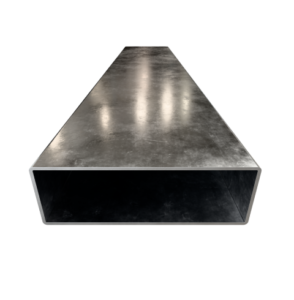 Vista frontal de perfil de acero PTR