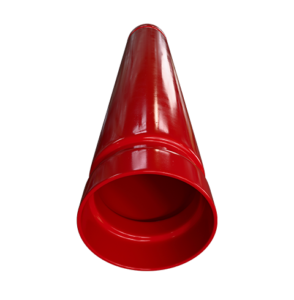 Vista frontal de tuberías contra incendio roja