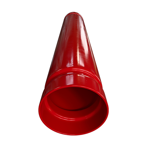 Vista frontal de tuberías contra incendio roja