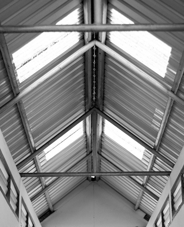 Techo de bodega con lámina acrylit